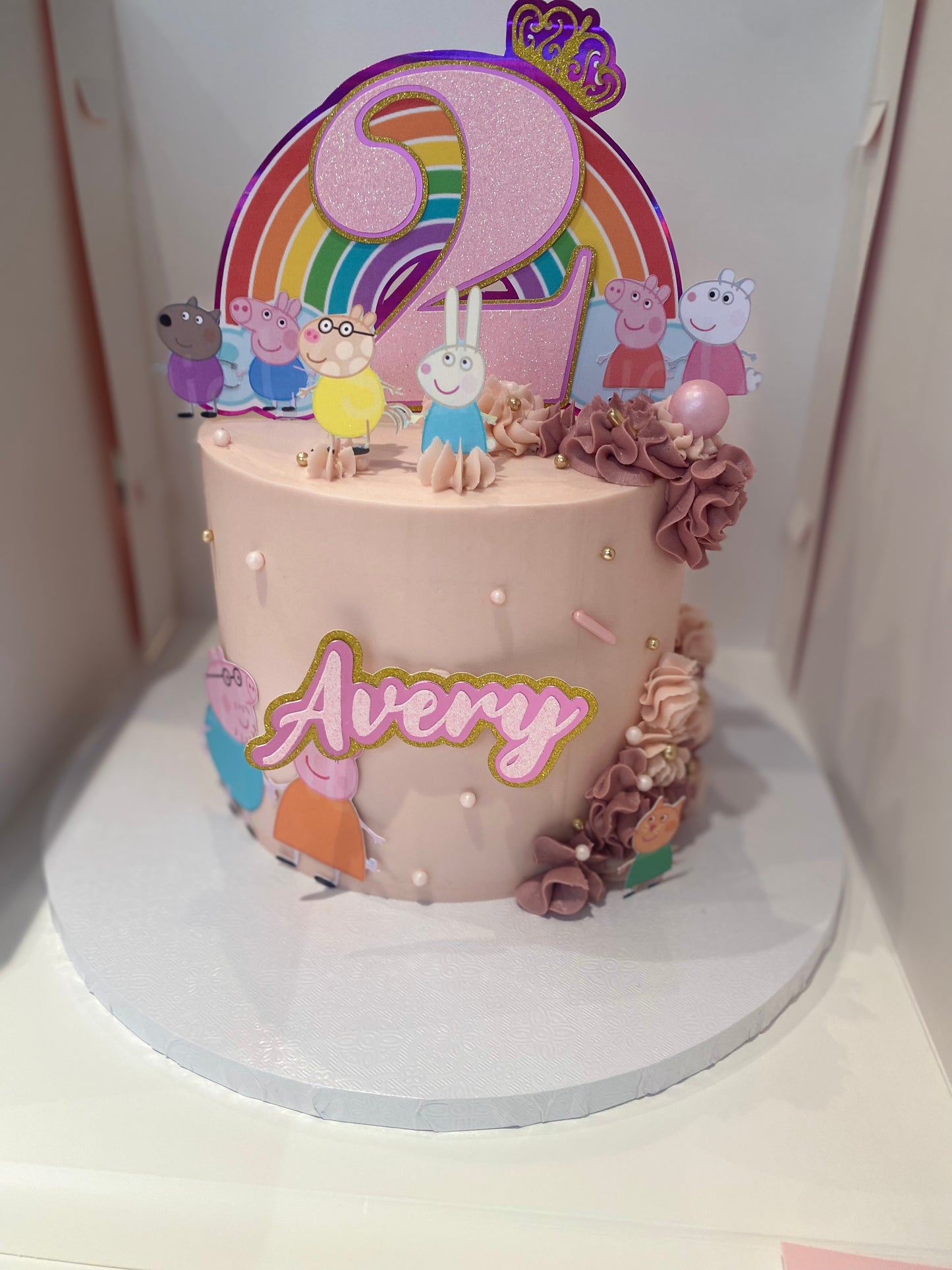 Peppa pig themed cake